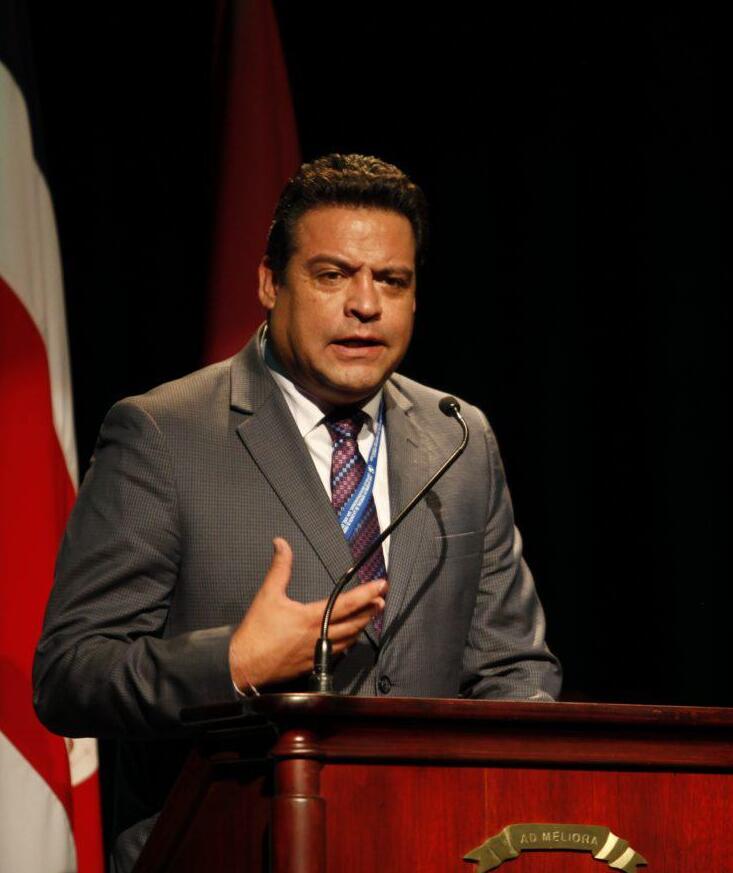 Revilla apuesta a infraestructura, tecnología y consensos para transformar el futuro de La&nbsp;Paz